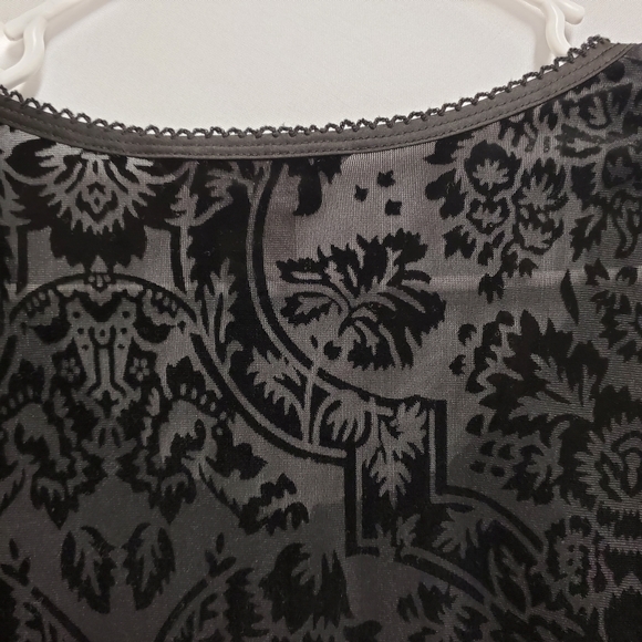 Velvet Burnout Long-Sleeve Scoop Neck Top - Black - Picture 5 of 7